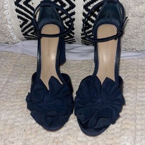 GB Navy heels